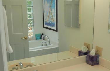 Latitude Adjustment II - Simply Gorgeous! - Foto 27