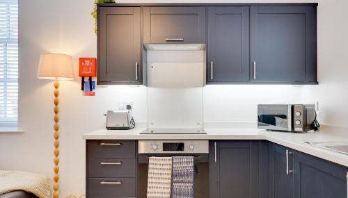 NEW Apt 1 Armatage Flats - Foto 2