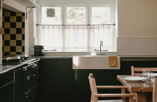 Trinity Farmhouse - Stunning House & Gardens! - Foto 42