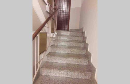 Comodo appartamento in zona centrale e strategica. - Foto 14