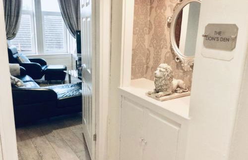 THE LION'S DEN ON ROYAL STREET - Foto 6