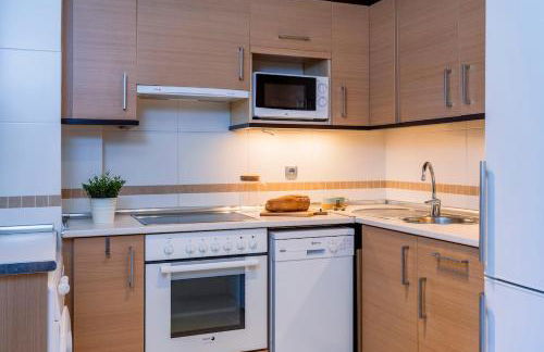 El Nido del Pirineo Estilo y Calidez en Villanúa - Foto 38