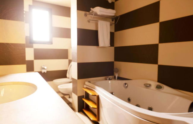 One to One Hotel & Apartments - Foto 40