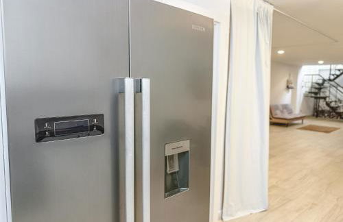 New - MiJa basement Loft Apartment steps from Beach - perfect for Sun and Sport Seekers - Foto 29