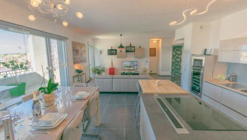 Appartement 90m2-Roof Top privé 100m2-Parking privé-Clim mobile - Foto 3