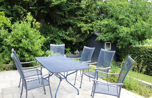 Ferienhaus mit eigenem Garten und Terrasse - Foto 24