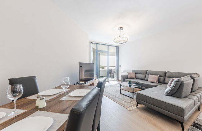 White Hill Suite by PS - Photo 12