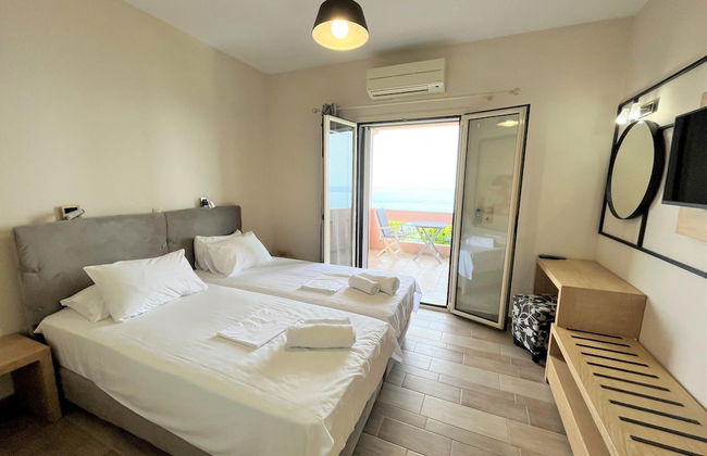 Idyllic Sunsets Seaviews Pool - Villa Melina - Foto 14