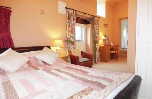 The 'Stables' - Photo 9