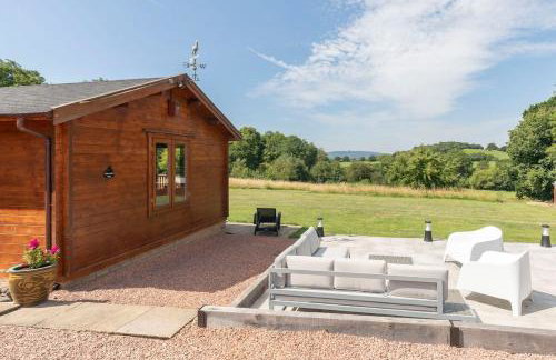 Beautiful Danford House & Lodge with Hot Tub - Foto 17