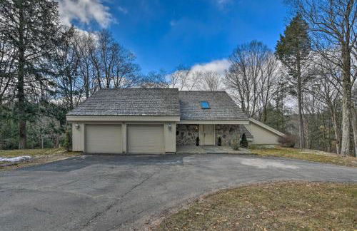 Catskill Getaway on 6 Acres with Swimming Pond! - Foto 38