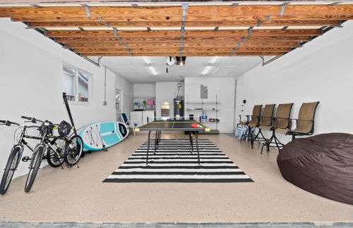 Sunshine Retreat I Waterfront I Pool I Paddle Boards I Bikes - Foto 4