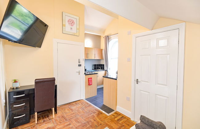 The Elm Wood Apartments - Photo 51