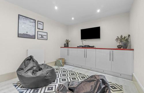 NEW 2024 Modern Luxury Holiday Home on the Beach in Devon - Free Parking, Pets Welcome, Sleeps 10 - Foto 5
