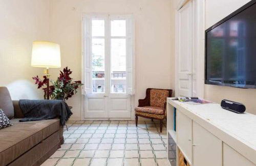 Cal Mateu 11 huéspedes - Sagrada Família - Foto 2