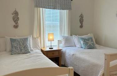 Hidden Palm - Old Town Bluffton, SC - Photo 13