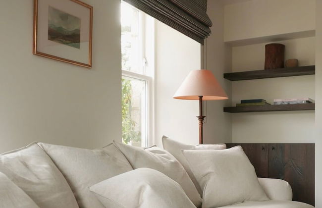 Oldschool - Exclusive House Surrounded by a Dyke - Photo 7