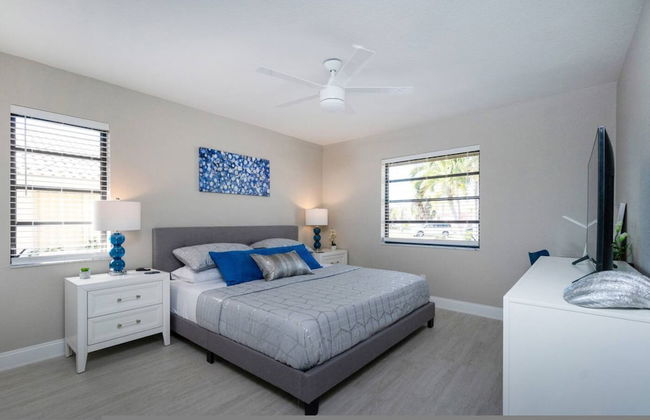 Waterfront Villa With Heated Pool Spa - Foto 51