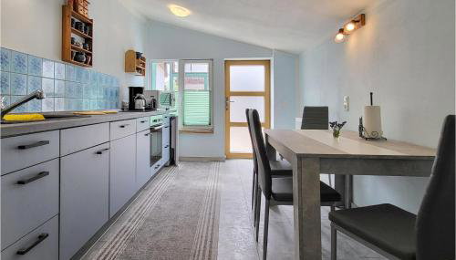 Beautiful Home In Erfurt With Kitchen - Foto 5