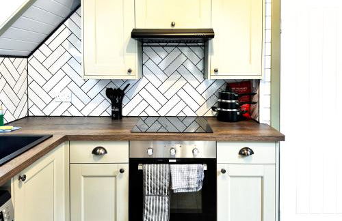 Arawn 4 - Hot Tub - Dog friendly - Family - Photo 6