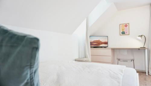 Stylisches Apartment für 2 Personen in historischem Fachwerkhaus 4 Etage mit Blick auf Stadt & Festung - Foto 2