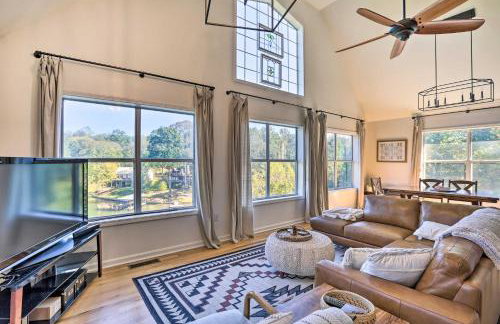 Waterfront Lake Martin Home with Private Dock and View - Foto 5