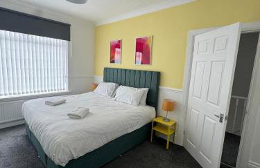Comfortable 3BR Stay Perfect for 6 Guests - Foto 11