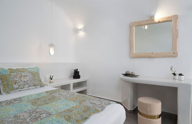 Yiota Collection 4 Suites & 4 Prive Jacuzzi - Foto 10