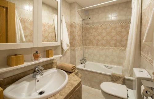 Atico Top Granada, Penthouse, 18-19th floor, City Centre, Views, Terrace, Free Parking - Foto 19