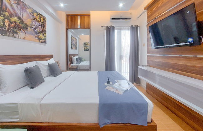 Comfy And Homey Studio At Sky View Apartment - Foto 6
