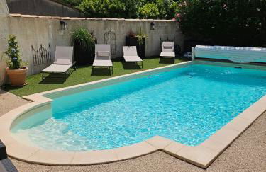 Les Pagnons - Foto 1