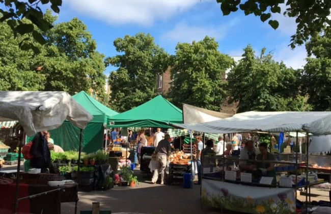 Stylish, Bright Apartment w/ Private Garden - Foto 27