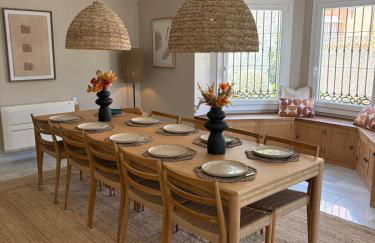 Luxury Villa with Panorama View and Heated Pool - Photo 63