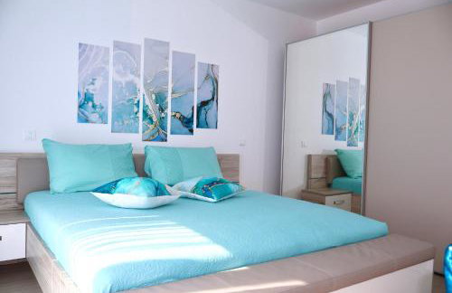 Villa Hirundinidae - Photo 34