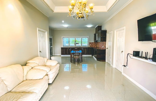 The Amazia Pool Villa - Foto 51