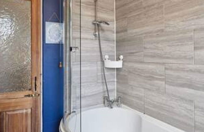 George House in Whitby - Photo 15