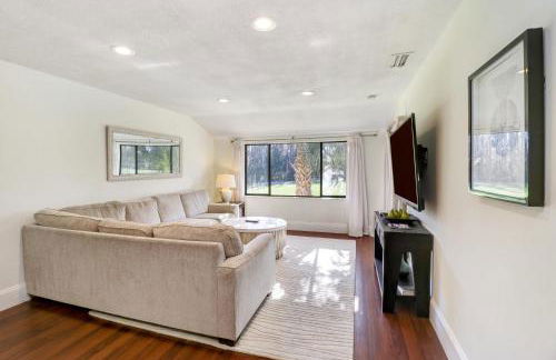 Saddlebrook Golf Course view Condo with Kitchen - Foto 1