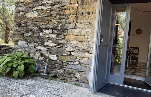 HOST4U - A Beautiful Gardened Maria's House - Foto 6