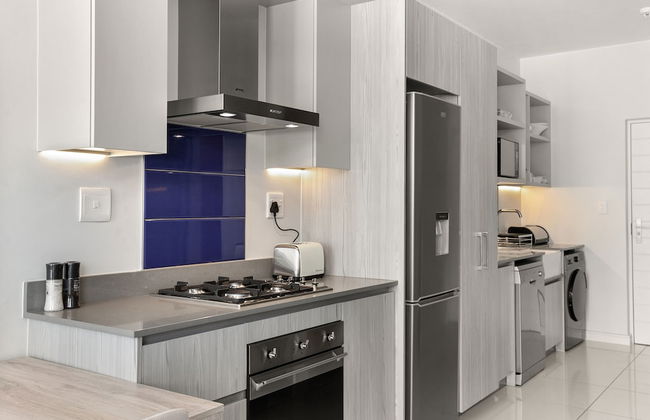 The Median Apartments - Photo 24