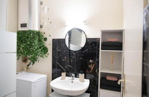 L’Élégant - T2 - 10 min aéroport - Parking privé - Foto 4