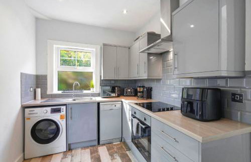 Large 7-Bed House Sleeps 14 FREE Parking ,Contractors & Groups Welcome - Foto 22