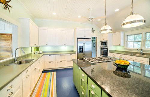 Waterfront Perdido Beach House with Canoes and Kayaks! - Foto 9