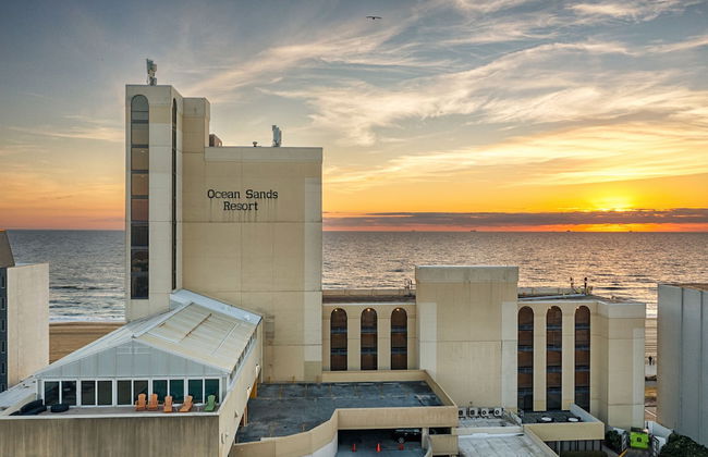 Ocean Sands Resort, Oceanfront, Virginia Beach by Vacatia - Foto 1
