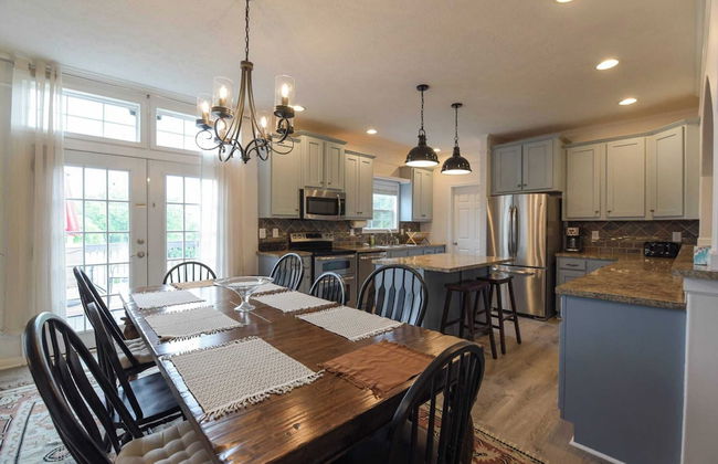 Riverside Ranch by Avantstay Mins to Downtown - Foto 26