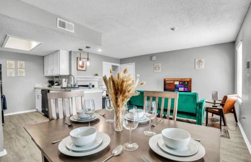 Relaxing 2BR Apartment with Pool and Gym - Foto 2