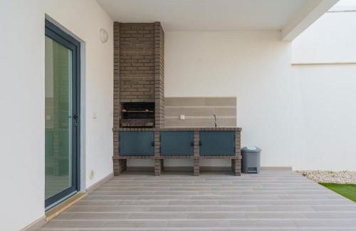 Villa Beach and Friends with ocean view - Photo 34