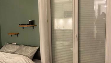 Studio charmant proche tram et bus - Foto 1