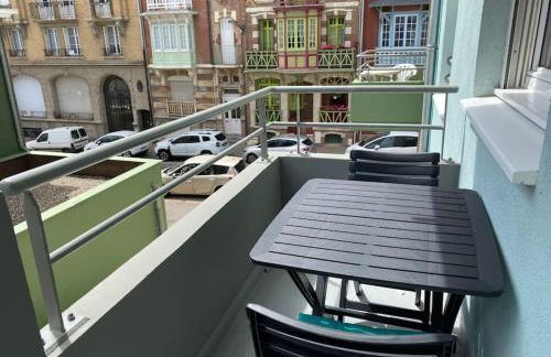 Trimaran Studio 10 mètres de la plage avec balcon/terrasse - Foto 11