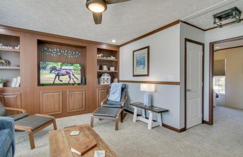 Beach Bay Pony Place with Ponies 1 Mi to Water! - Foto 6