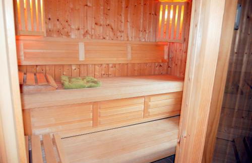 Holiday Home in Plouarzel Near Sandy Cove - Foto 38